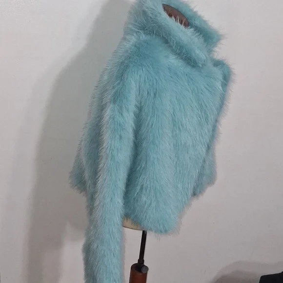 SHEIN /Light Aqua Blue Teddy Jacket- W Sz Medium - Picture 3 of 6